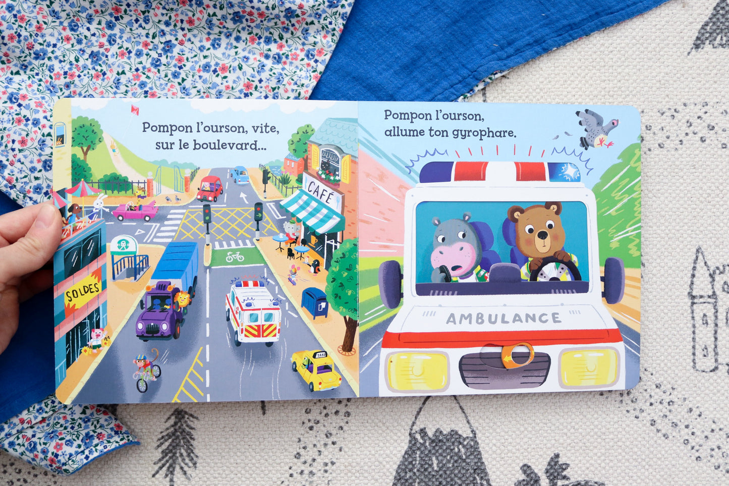 Pompon l'ourson en avant l'ambulance