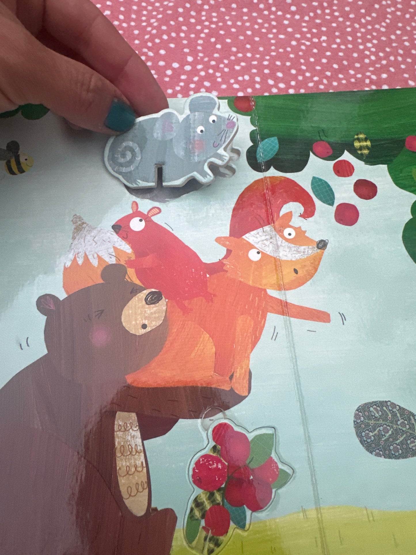 Reach up little mouse