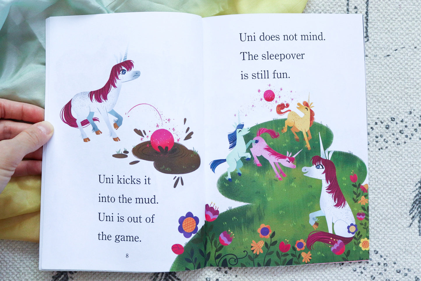 Uni the Unicorn Uni's first sleepover