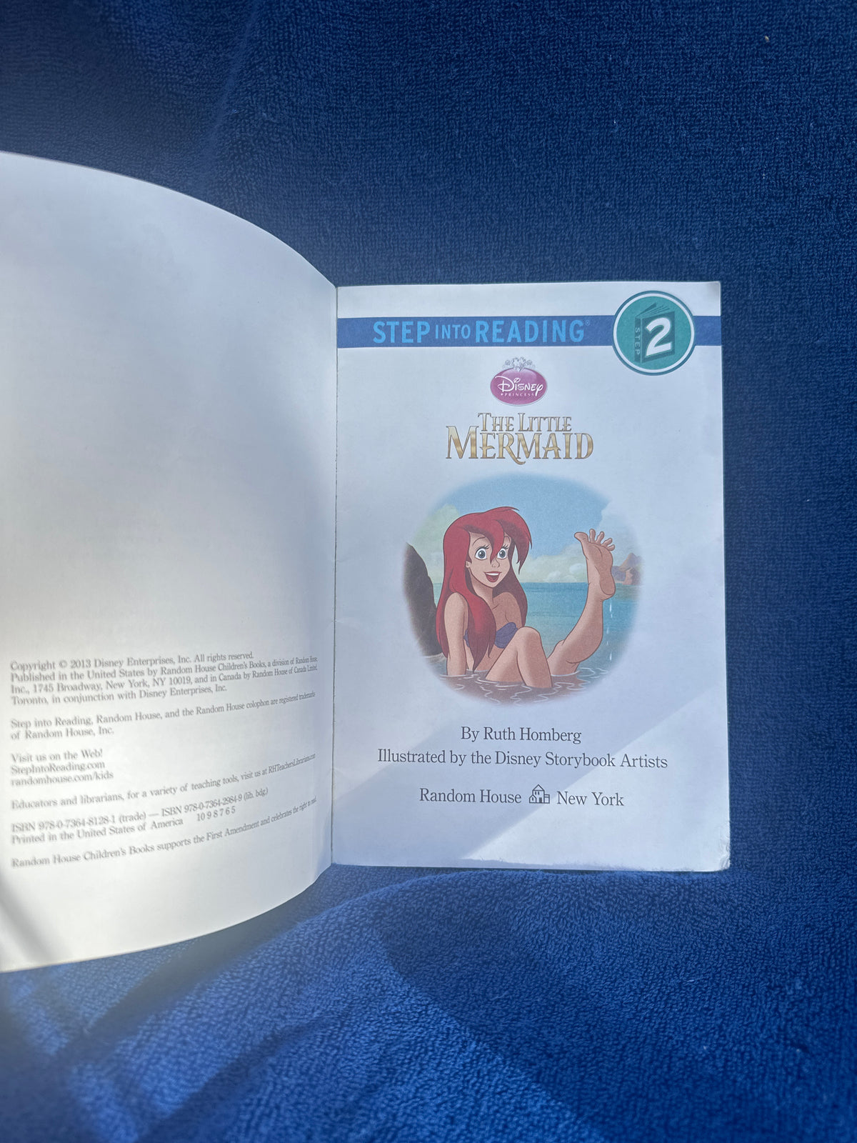 The Little Mermaid (step into reading Level 2)