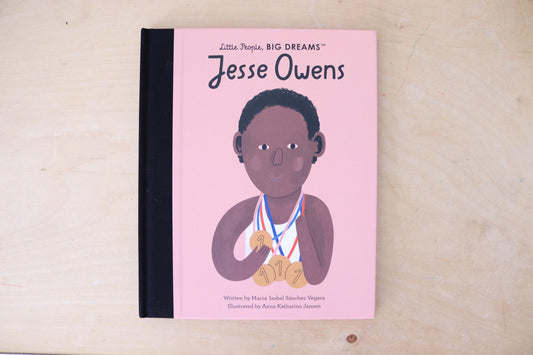 Little People, BIG DREAMS Jesse Owens