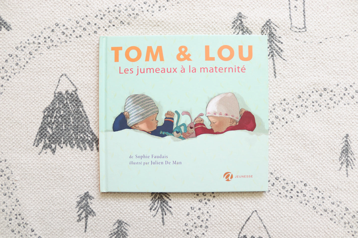 Tom & Lou les jumeaux à la maternité