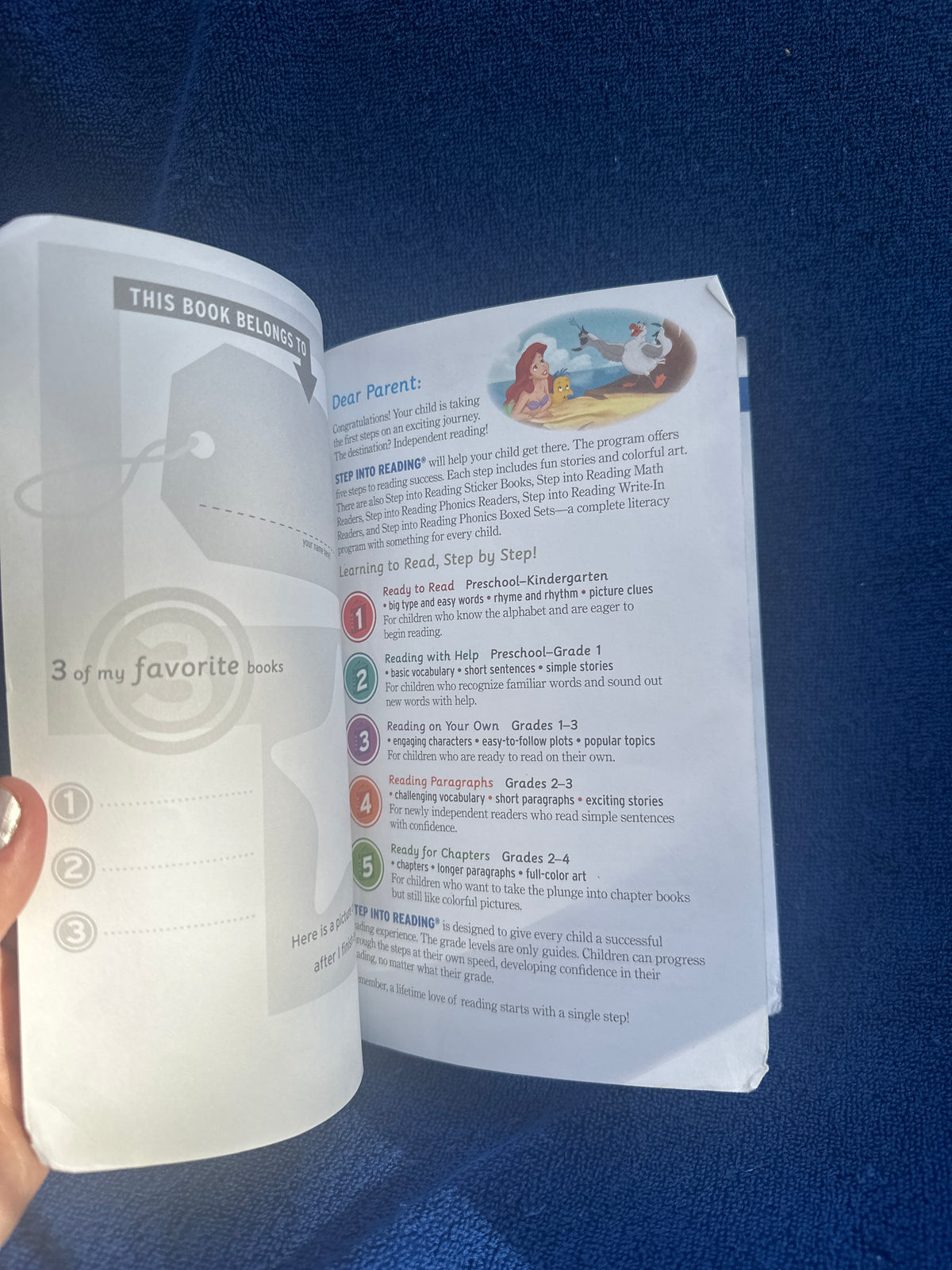 The Little Mermaid (step into reading Level 2)