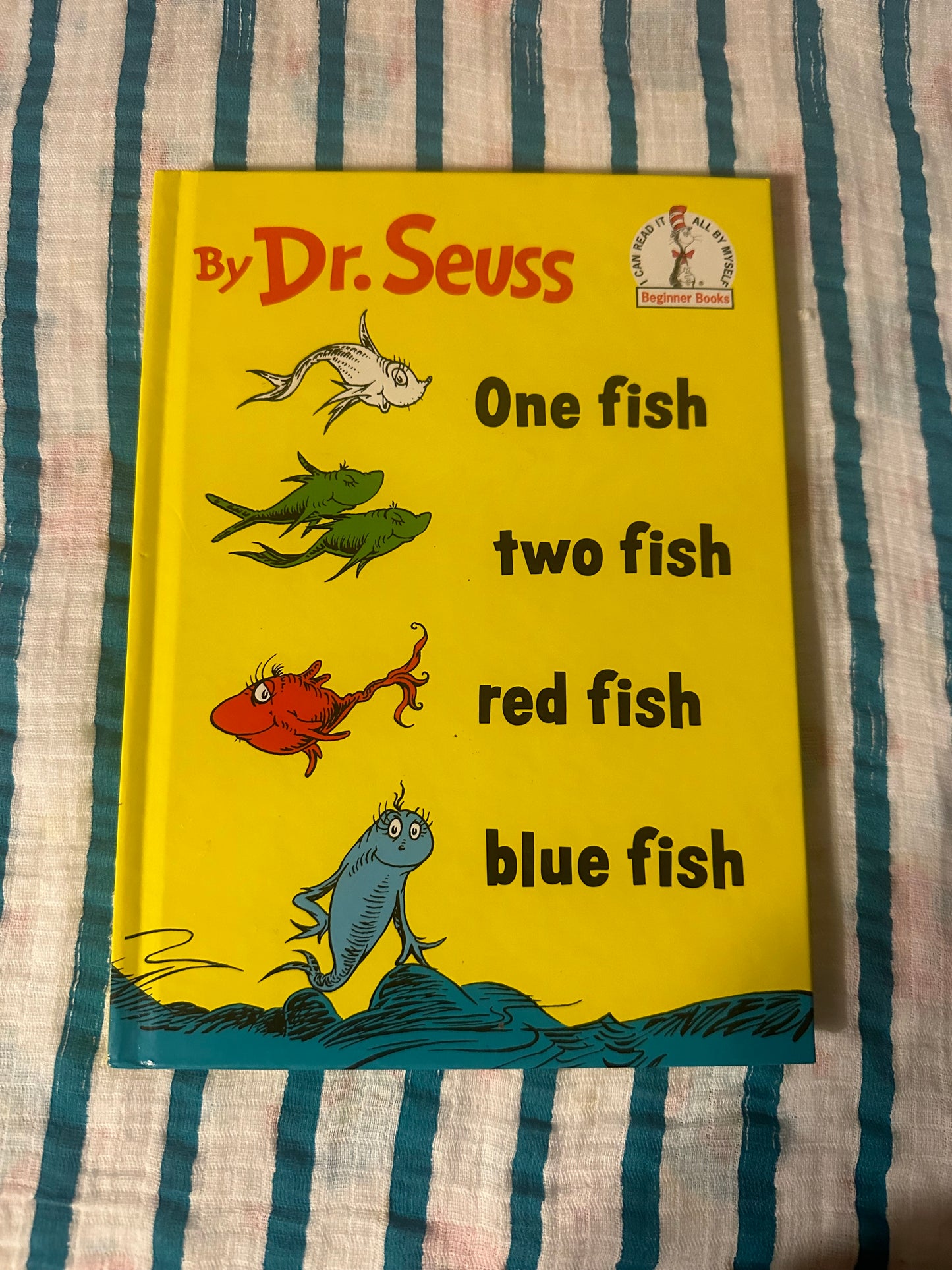 One fish, two fish, red fish, blue fish 🐟 Dr. Seuss
